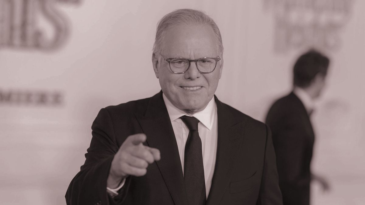 Hollywood’s C.E.O. Pay Boom