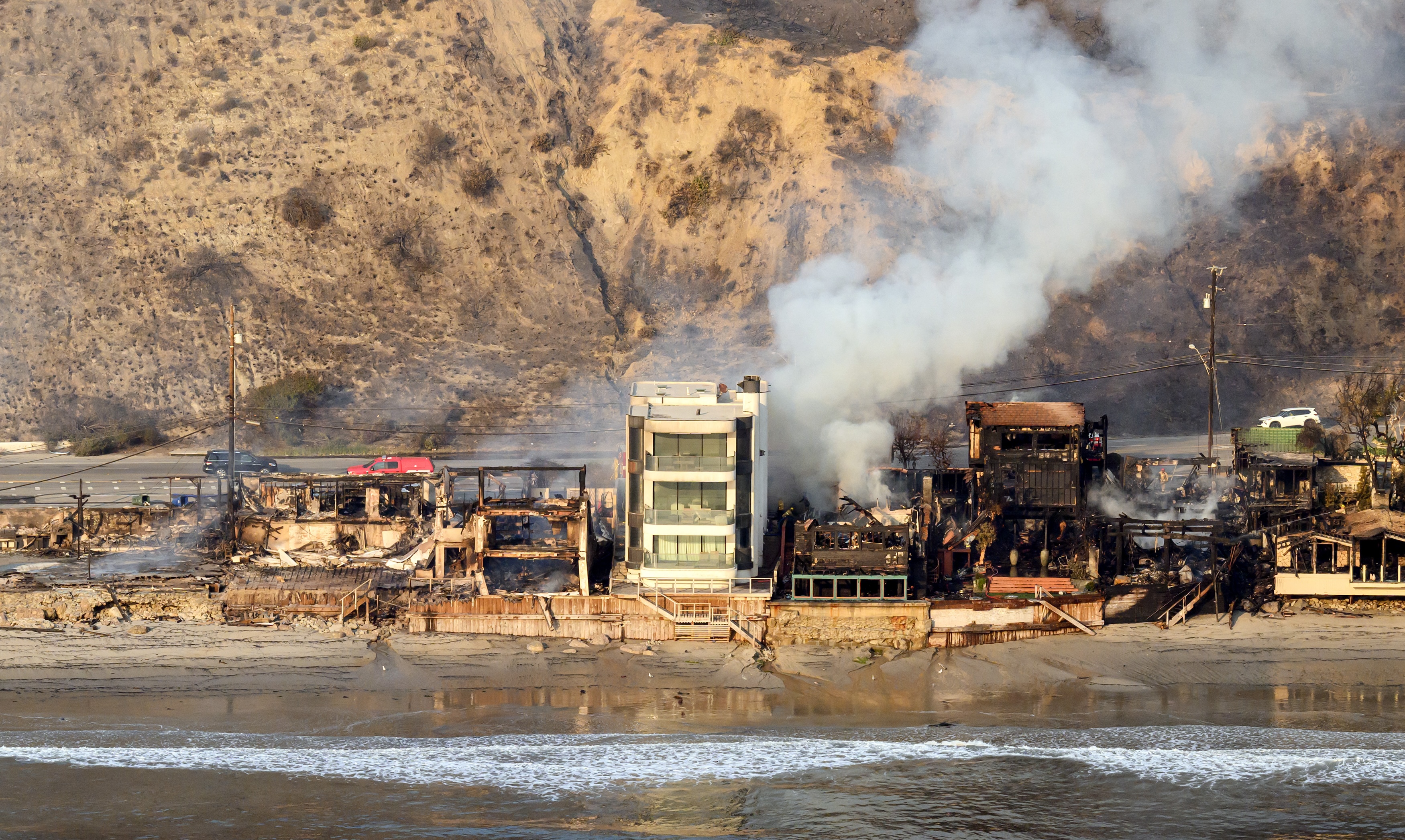 Malibu mansion in Palisades fire
