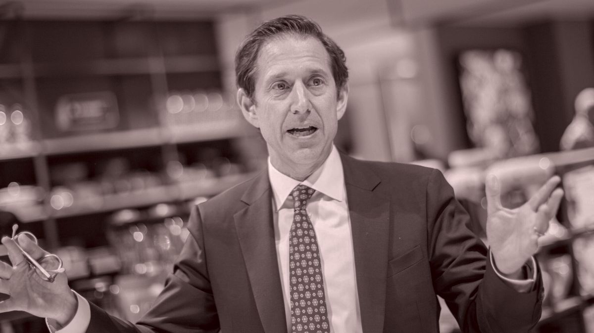 Saks’ $2.2 Billion Fire Alarm