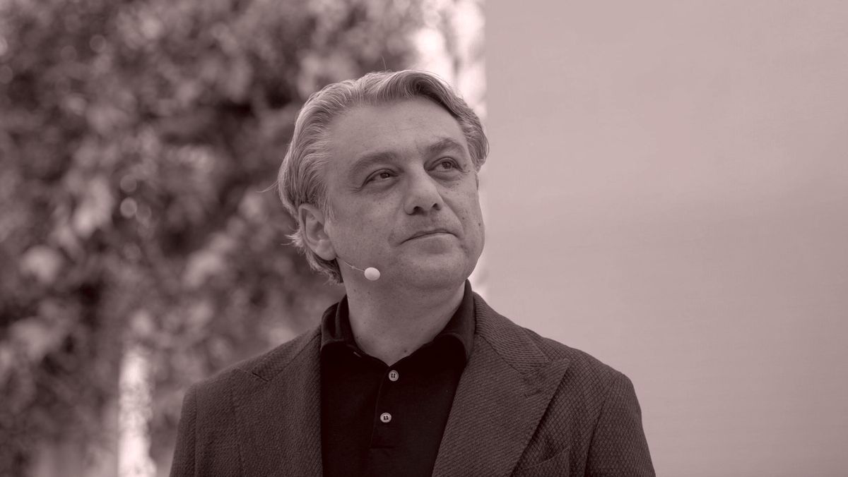 Kering Luca-ology