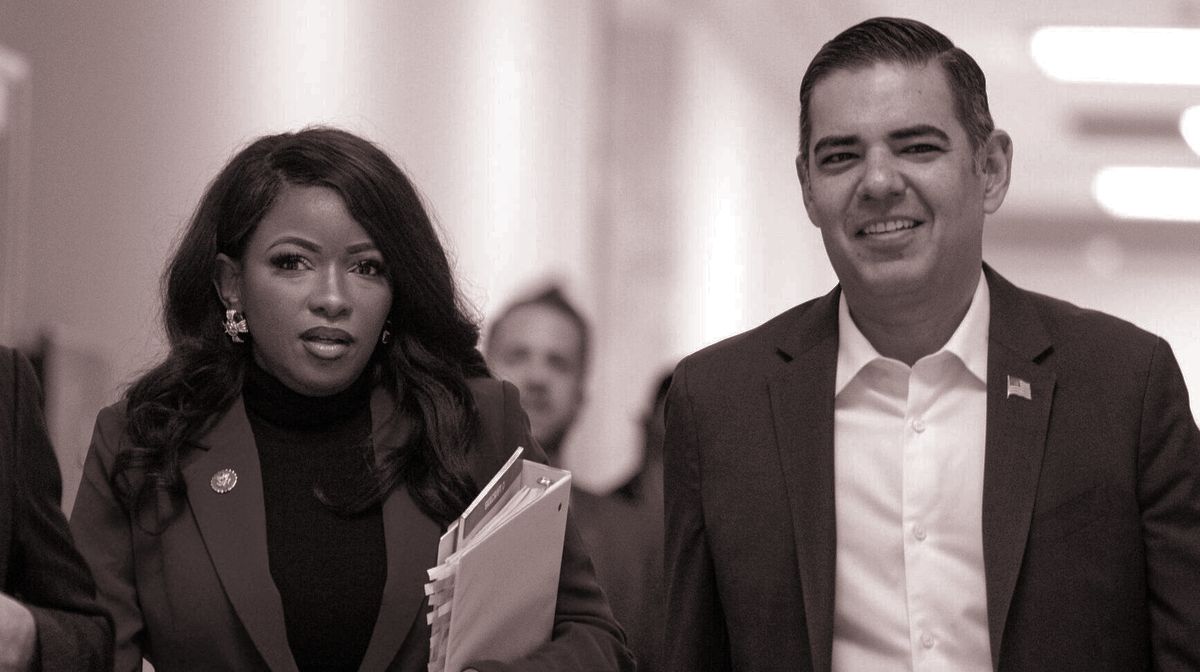 Handicapping the House Oversight Food Fight