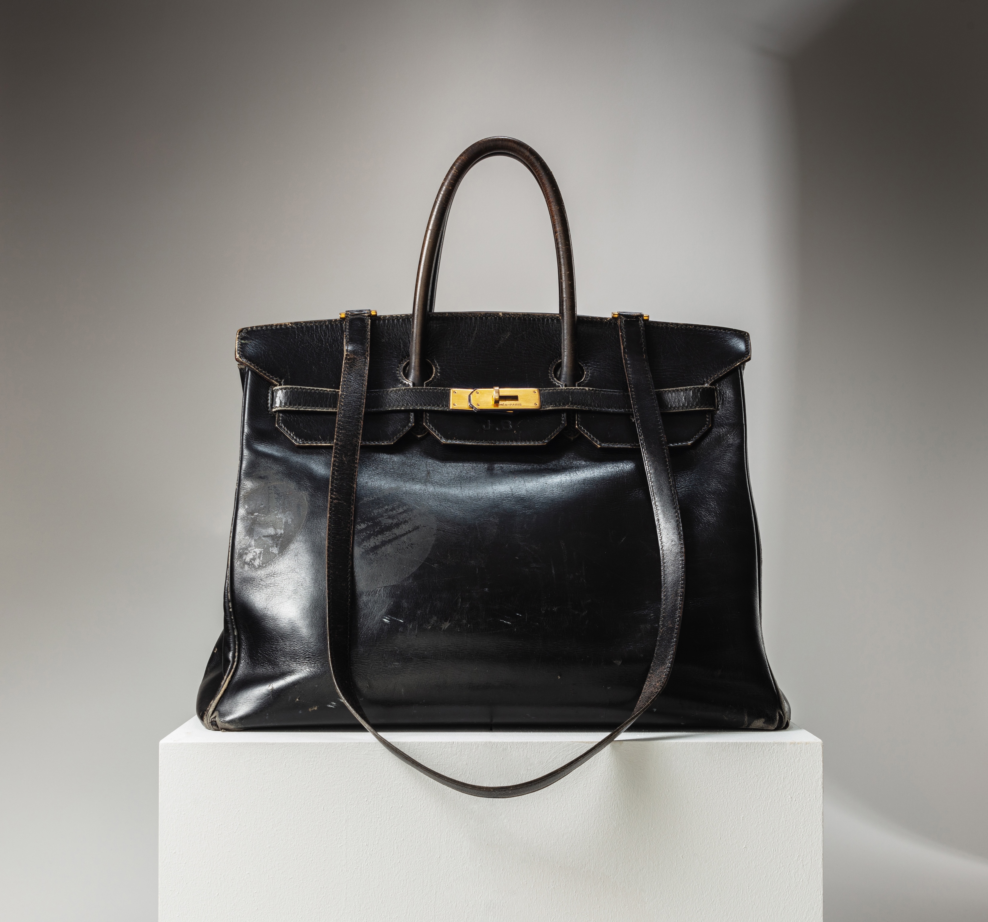 Hermès, the original Birkin crafted for Jane Birkin (1985). Photo: Courtesy of Sotheby’s