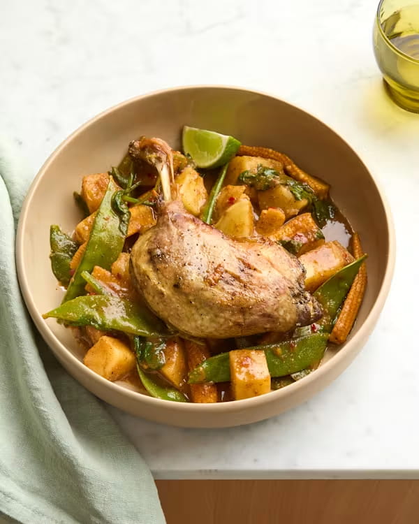 Duck Massaman Curry with Potatoes & Mangetout